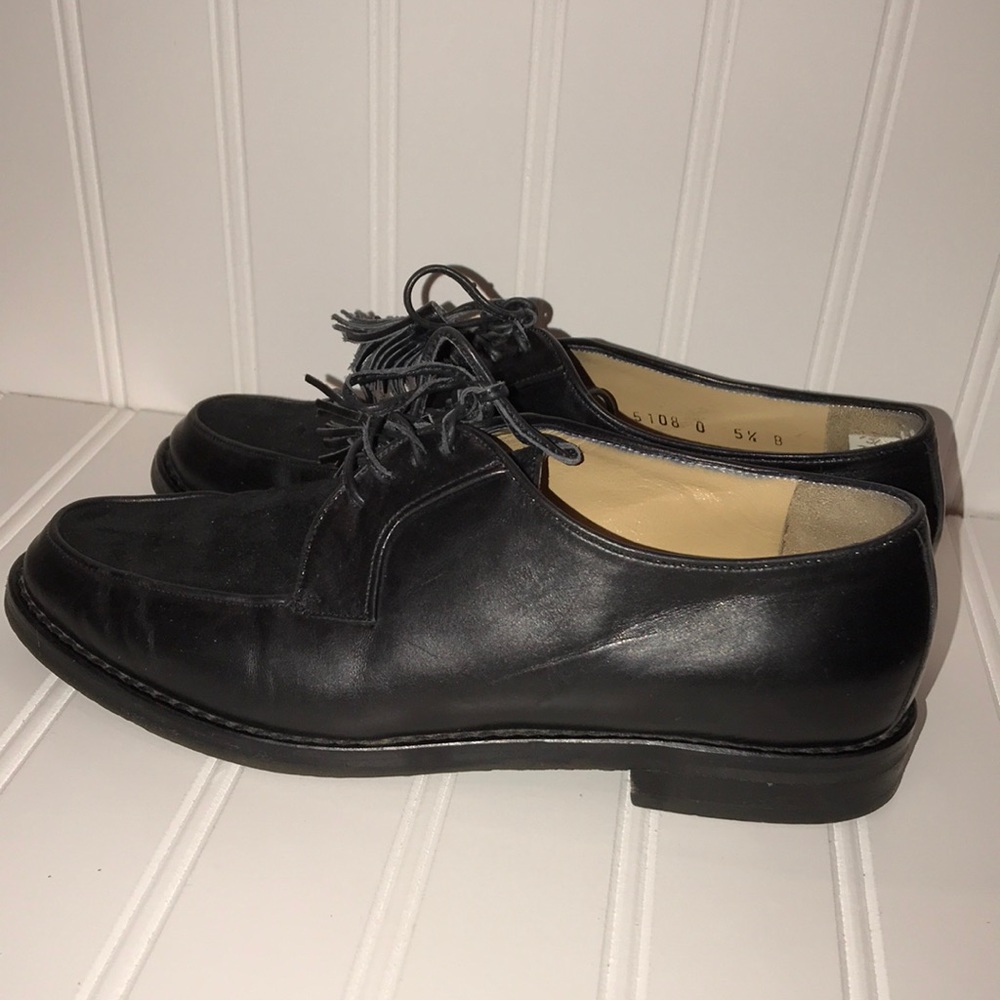 ⭐️Gucci black lace up loafers with tassels - Picture 3 of 8